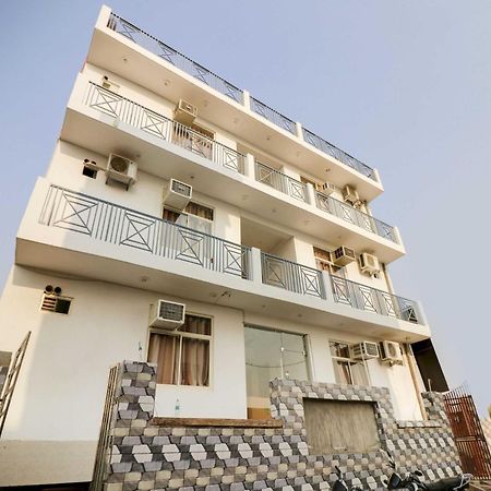 Oyo Flagship 75440 Relax Inn Greater Noida Exterior foto
